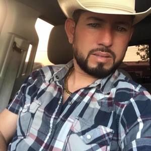 Meet your Posher, Alejandro